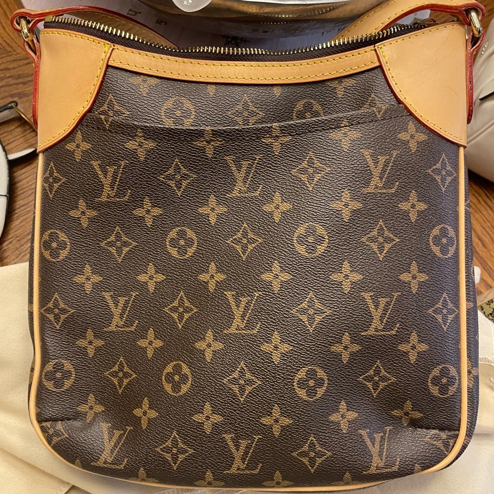 Louis Vuitton Purse DUPE